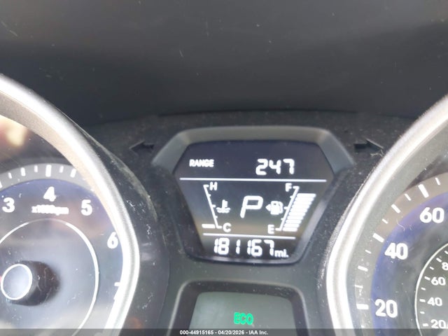 HYUNDAI ELANTRA SE - 7