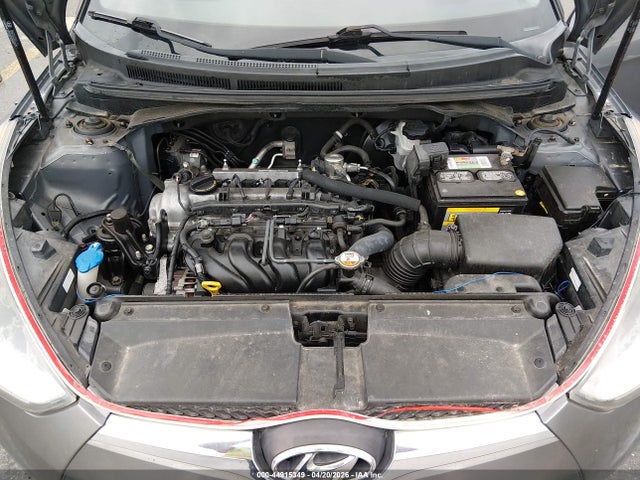 HYUNDAI VELOSTER BASE W/BLACK - 10