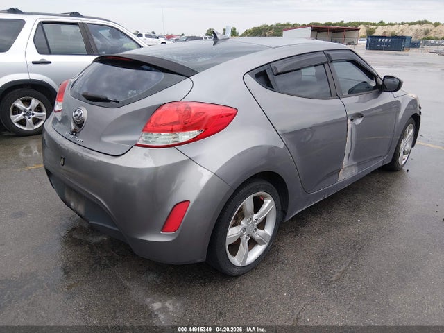 HYUNDAI VELOSTER BASE W/BLACK - 4