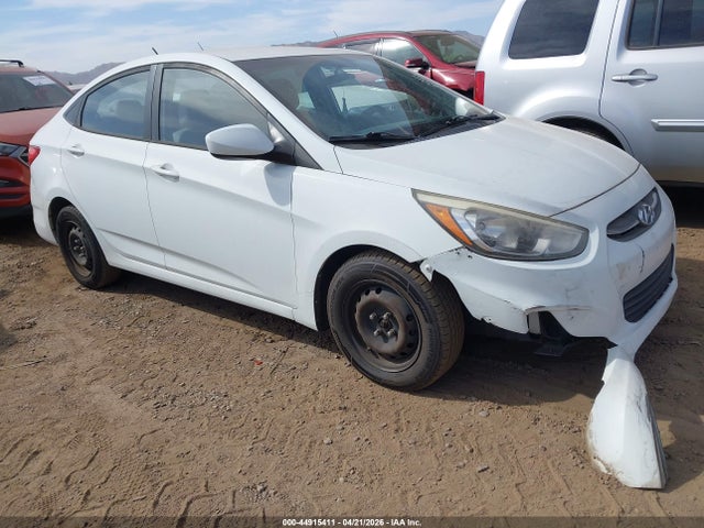 HYUNDAI ACCENT SE - 1