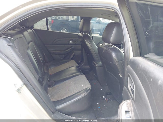 CHEVROLET MALIBU 2LT - 8