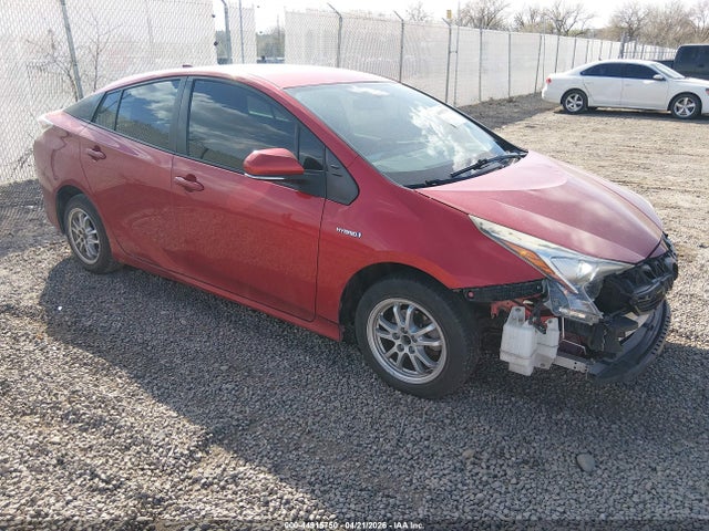 TOYOTA PRIUS - 1