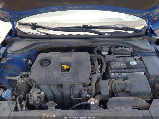 HYUNDAI ELANTRA SEL - 10