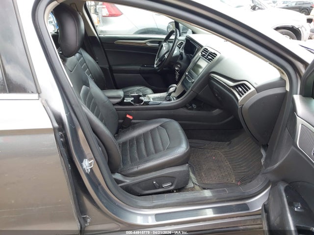 FORD FUSION SE - 5
