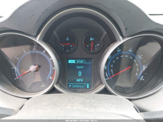 CHEVROLET CRUZE LS AUTO - 7