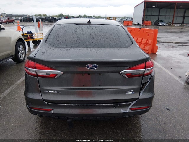 2019 FORD FUSION SE 17