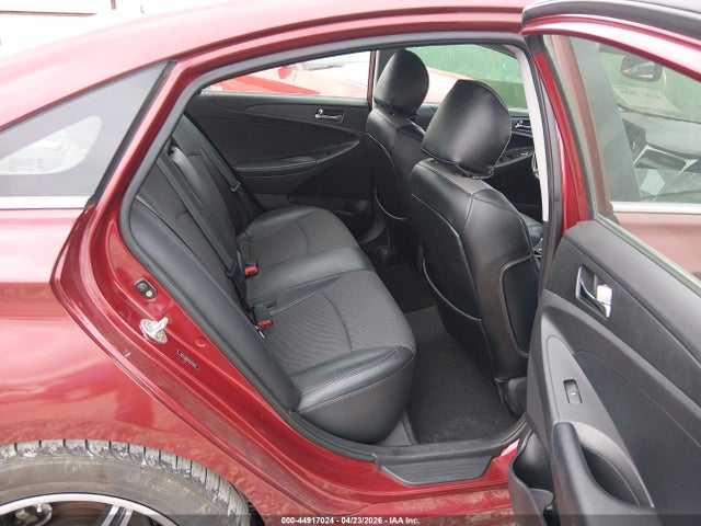 HYUNDAI SONATA SE 2.0T - 8