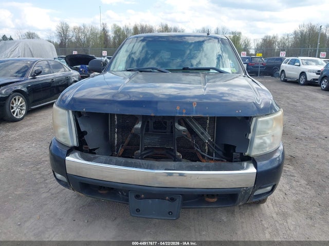 CHEVROLET SILVERADO 1500 LT1 - 6