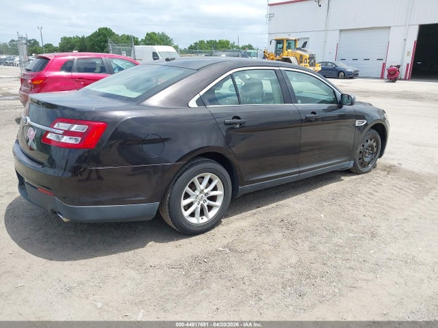 FORD TAURUS SE - 4