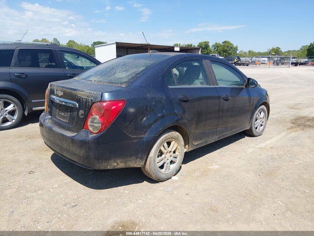 CHEVROLET SONIC LT AUTO - 4