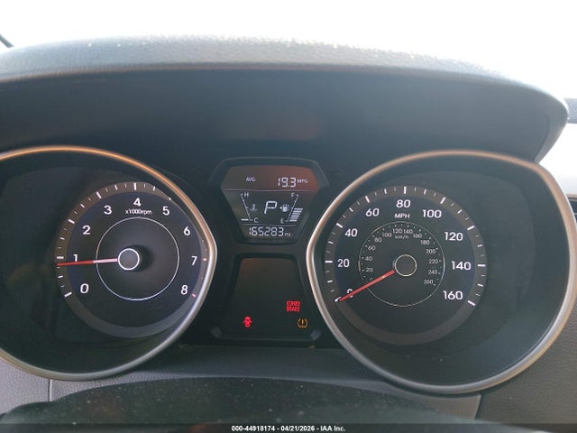 HYUNDAI ELANTRA SE - 7