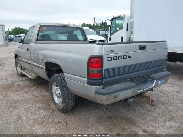 DODGE RAM 1500 ST - 3