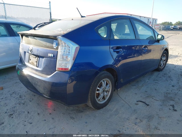 TOYOTA PRIUS - 4