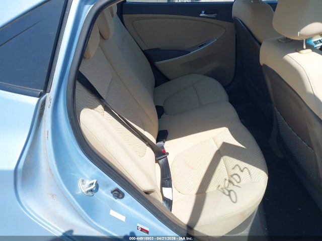 HYUNDAI ACCENT GLS - 8