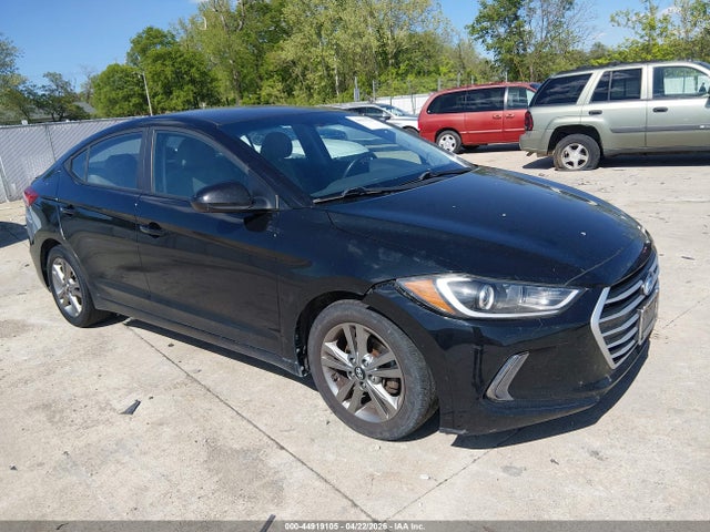 HYUNDAI ELANTRA SE - 1