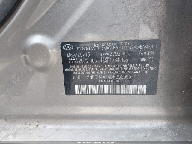 HYUNDAI ELANTRA GLS - 9