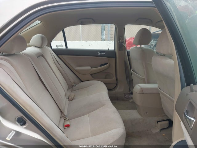 HONDA ACCORD 2.4 LX - 8