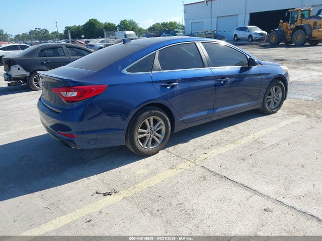 HYUNDAI SONATA SE - 4