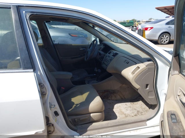 HONDA ACCORD 3.0 EX - 5