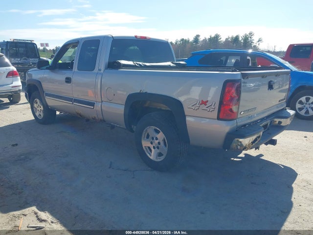 CHEVROLET SILVERADO 1500 LS - 3