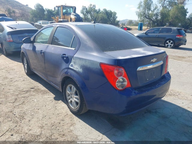 CHEVROLET SONIC LT AUTO - 3