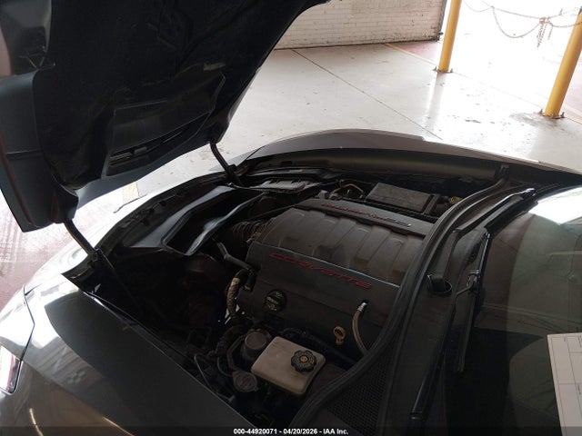 CHEVROLET CORVETTE STINGRAY - 10