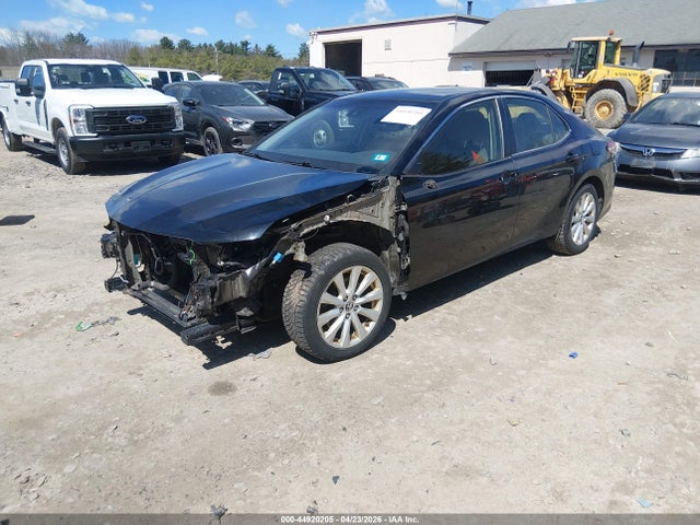 2018 Toyota CAMRY LE 照片 2