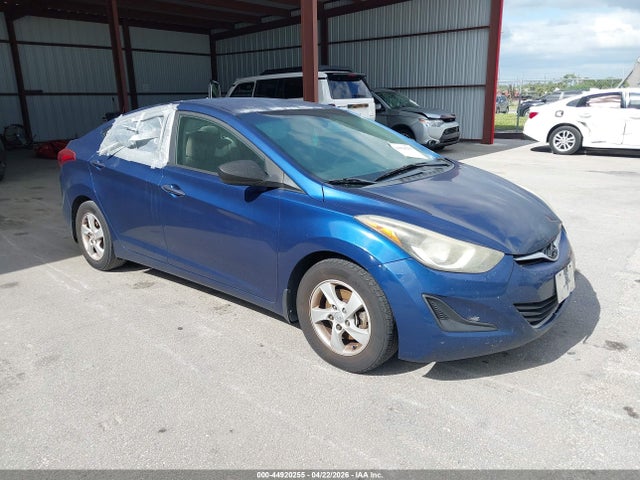 HYUNDAI ELANTRA SE - 1