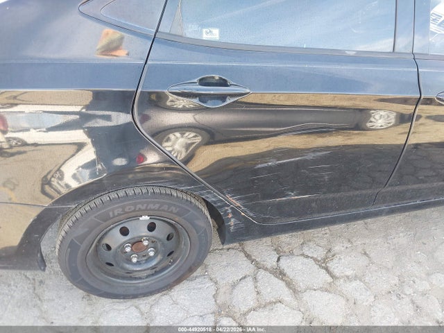 HYUNDAI ACCENT GLS - 6