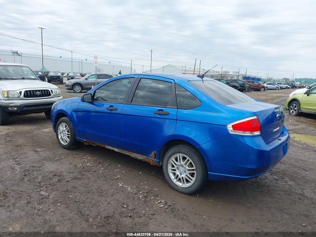 FORD FOCUS SE - 3