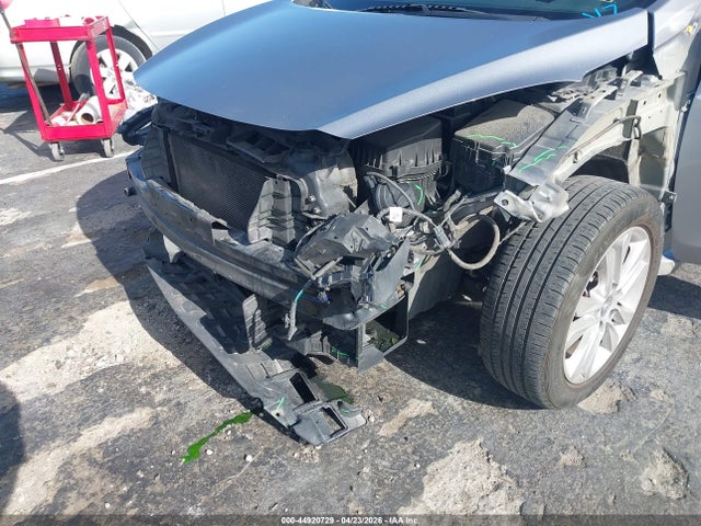 HYUNDAI ELANTRA GT - 6