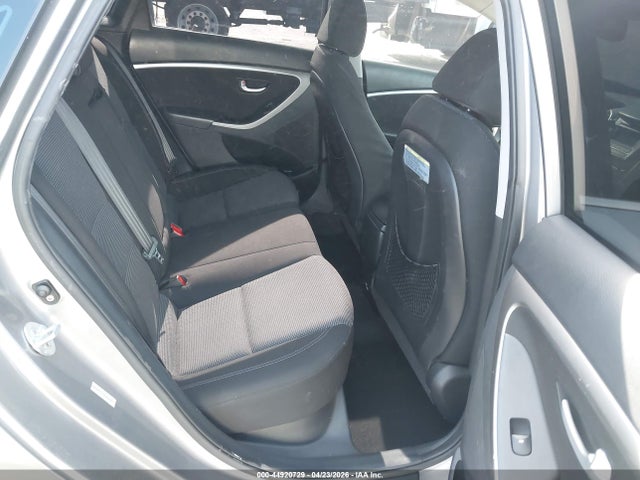 HYUNDAI ELANTRA GT - 8