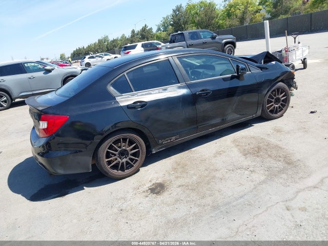 HONDA CIVIC - 4