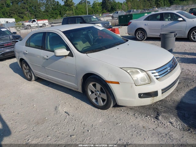 FORD FUSION SE - 1