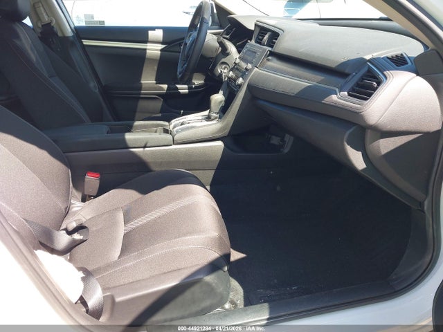 صورة 5 لـ 2021 Honda CIVIC LX