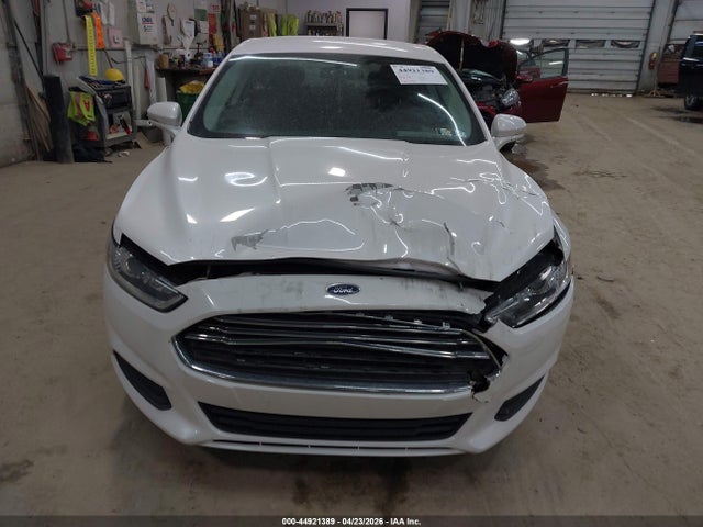 FORD FUSION SE - 6