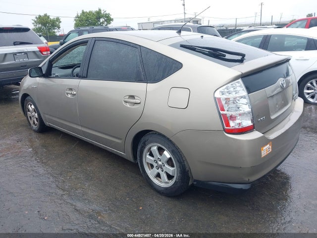 TOYOTA PRIUS - 3