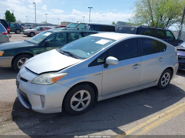 TOYOTA PRIUS - 2