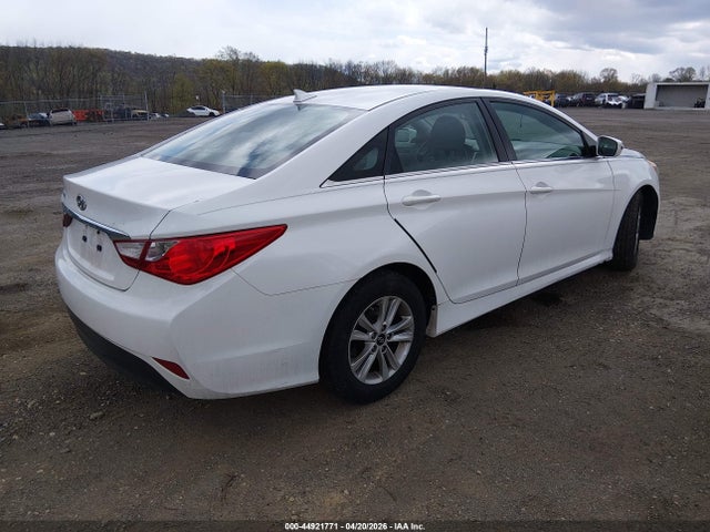 HYUNDAI SONATA GLS - 4