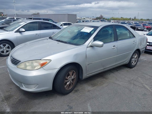 2005 Toyota CAMRY LE V6 照片 2
