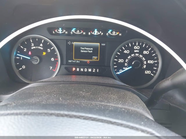 2015 FORD F-150 XLT 照片 7