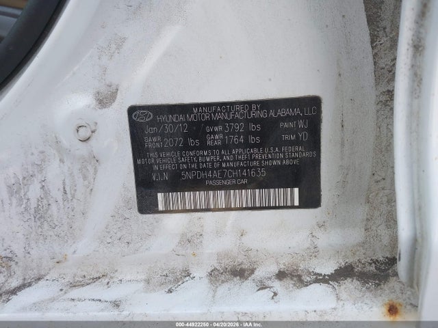 HYUNDAI ELANTRA GLS - 9