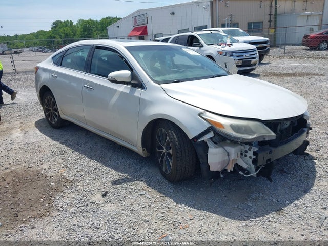 2016 TOYOTA AVALON XLE PLUS