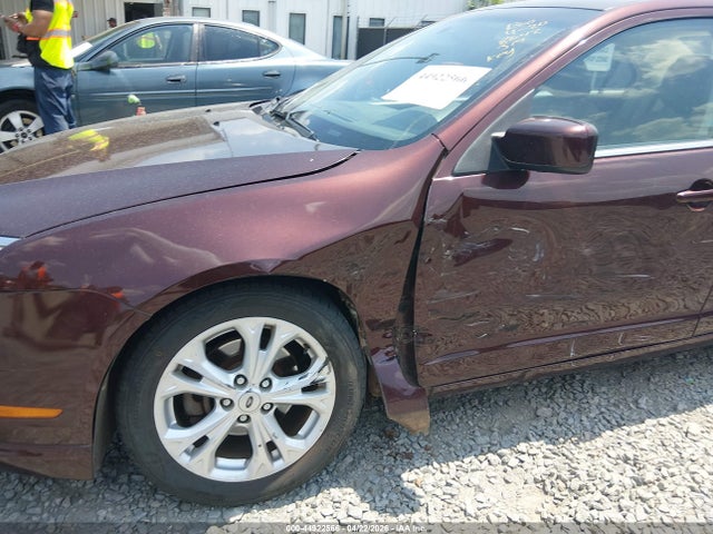FORD FUSION SE - 6