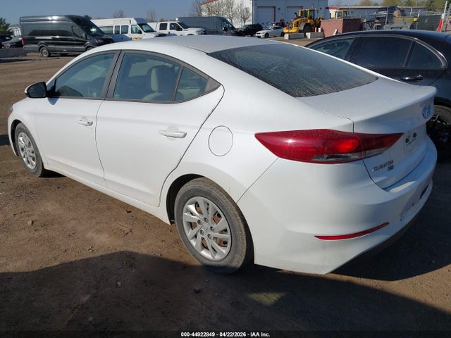 HYUNDAI ELANTRA SE - 3