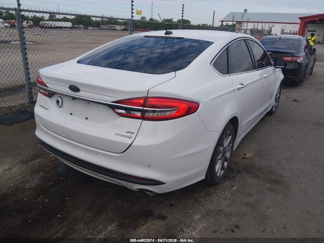 FORD FUSION HYBRID SE - 4