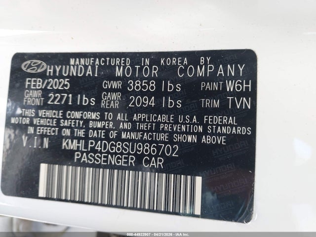 HYUNDAI ELANTRA LIMITED - 9