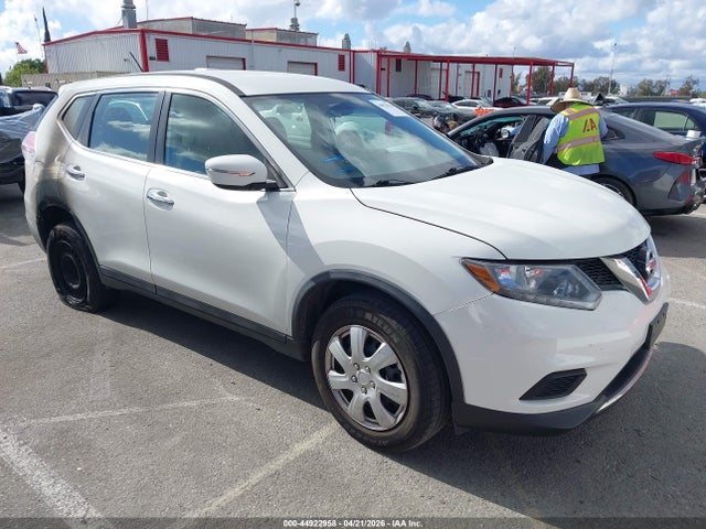 2015 NISSAN ROGUE S