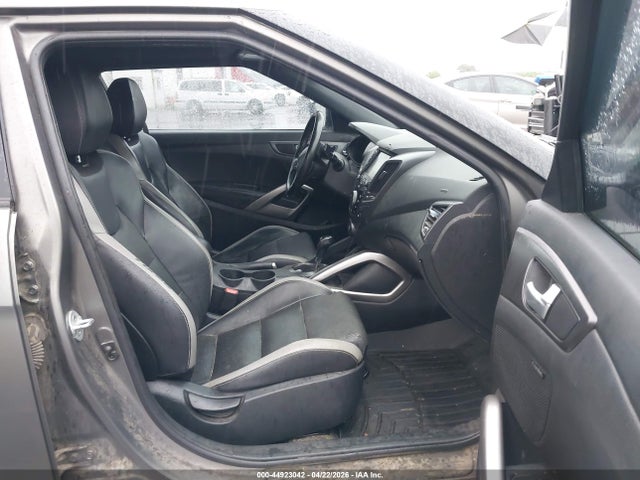 HYUNDAI VELOSTER TURBO - 5