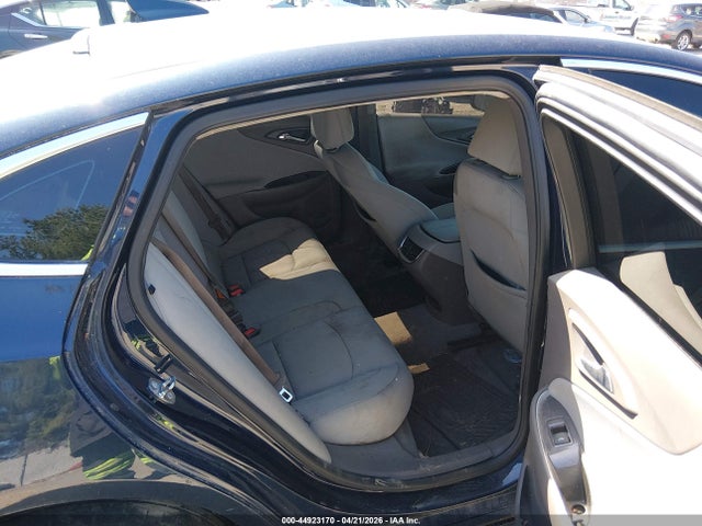 CHEVROLET MALIBU 1LT - 8